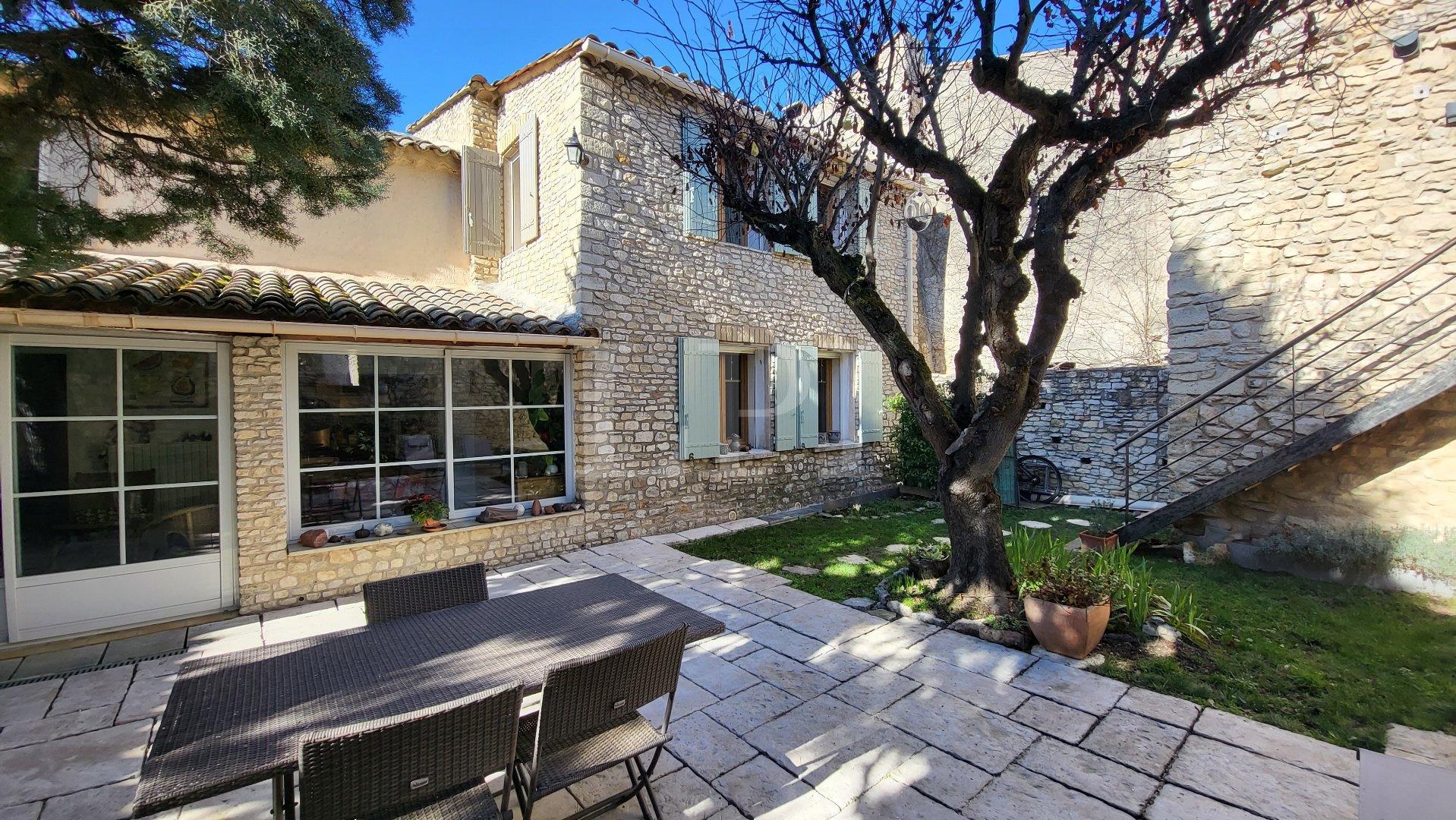 Maison à vendre, 133m², Gordes