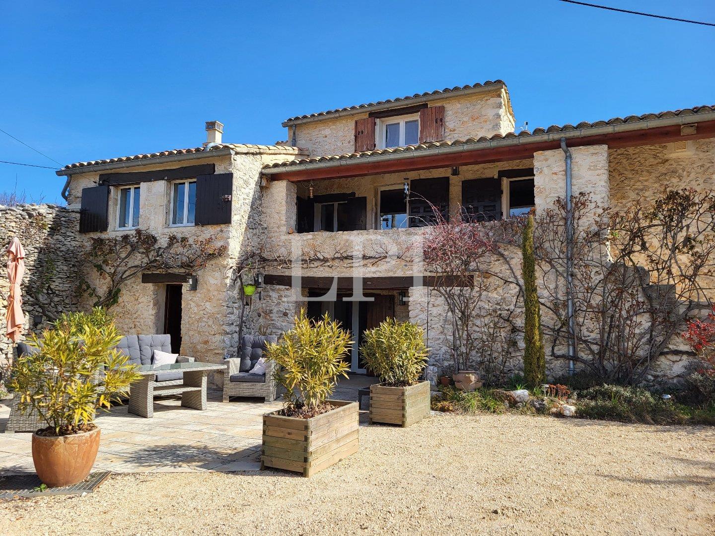 Maison à vendre, 200m², Simiane-la-Rotonde