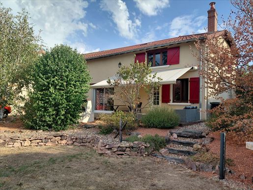 Maison 6 pièces 165 m² · à Marcigny · 165 m² · 199 000 €
