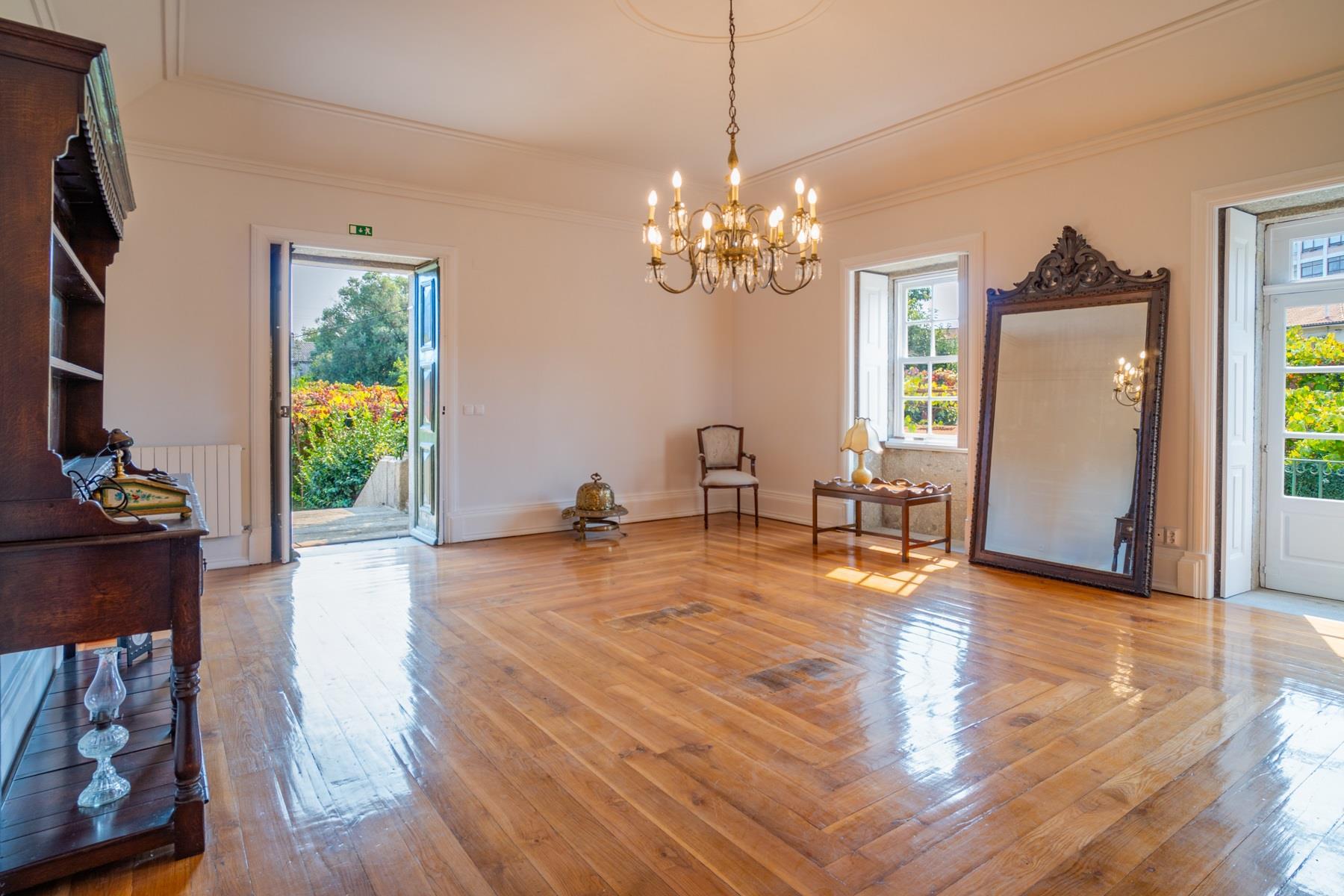 10-bedroom Centenary Farm in Amares, Braga