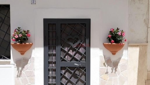 Casa de piatră încântătoare în inima Ostuni