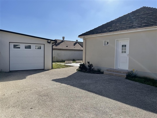 Maison 4 pièces 70 m² · à Pontault-Combault · 70 m² · 374 000 €