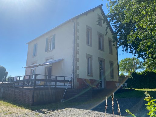 Maison 5 pièces 140 m² · à Chamberet · 140 m² · 151 000 €