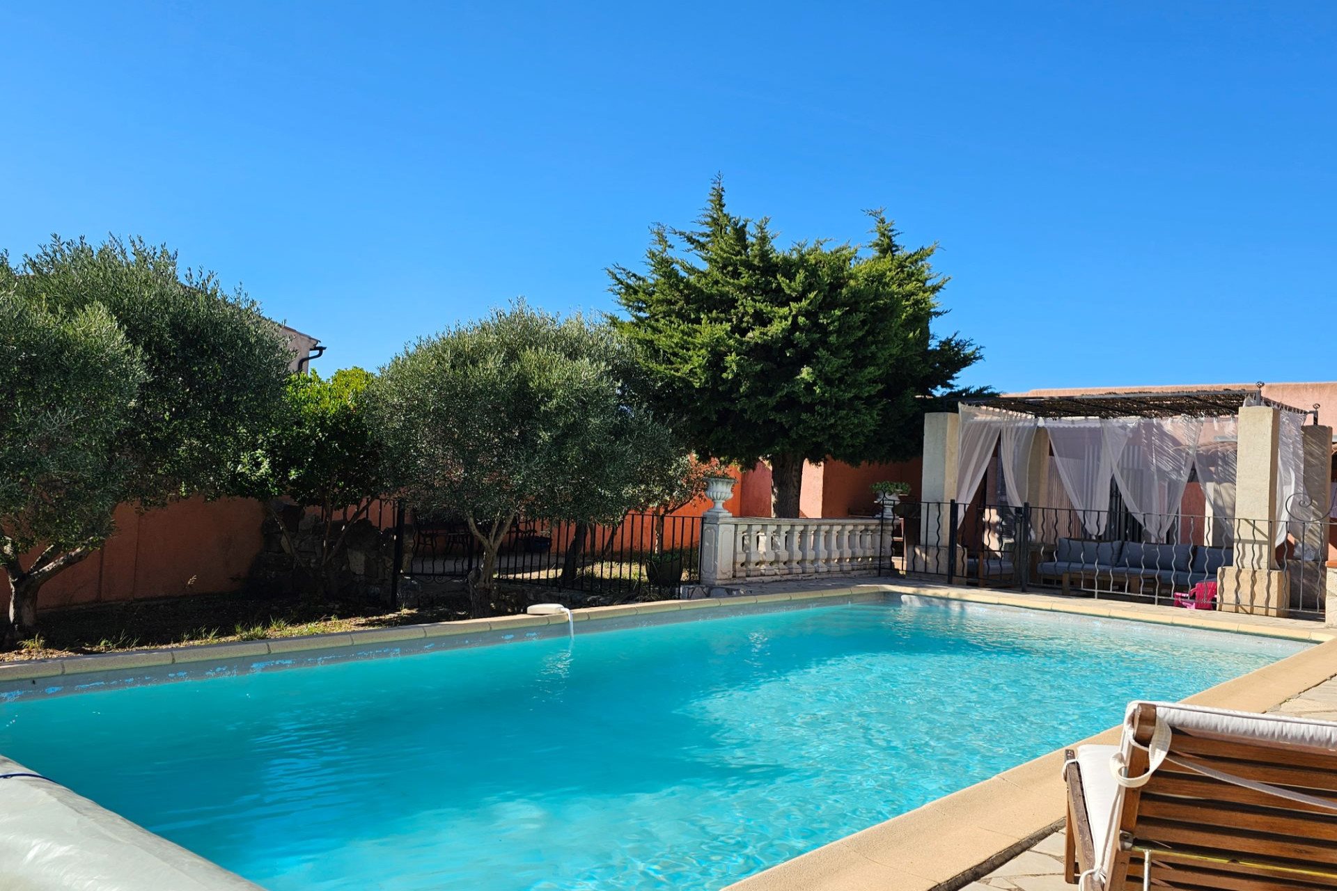 Maison à vendre, 150m², Aureille