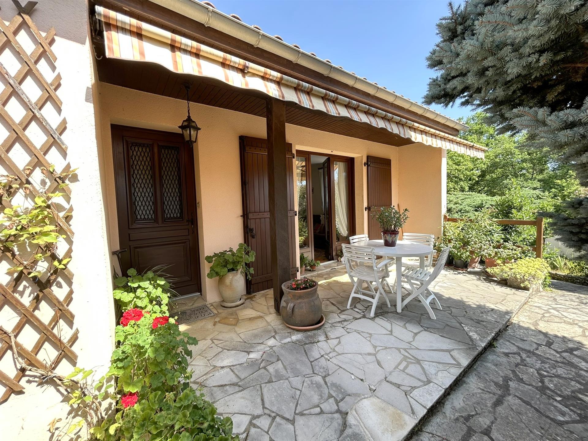 Maison à vendre, 88m², La Rochefoucauld-en-Angoumois