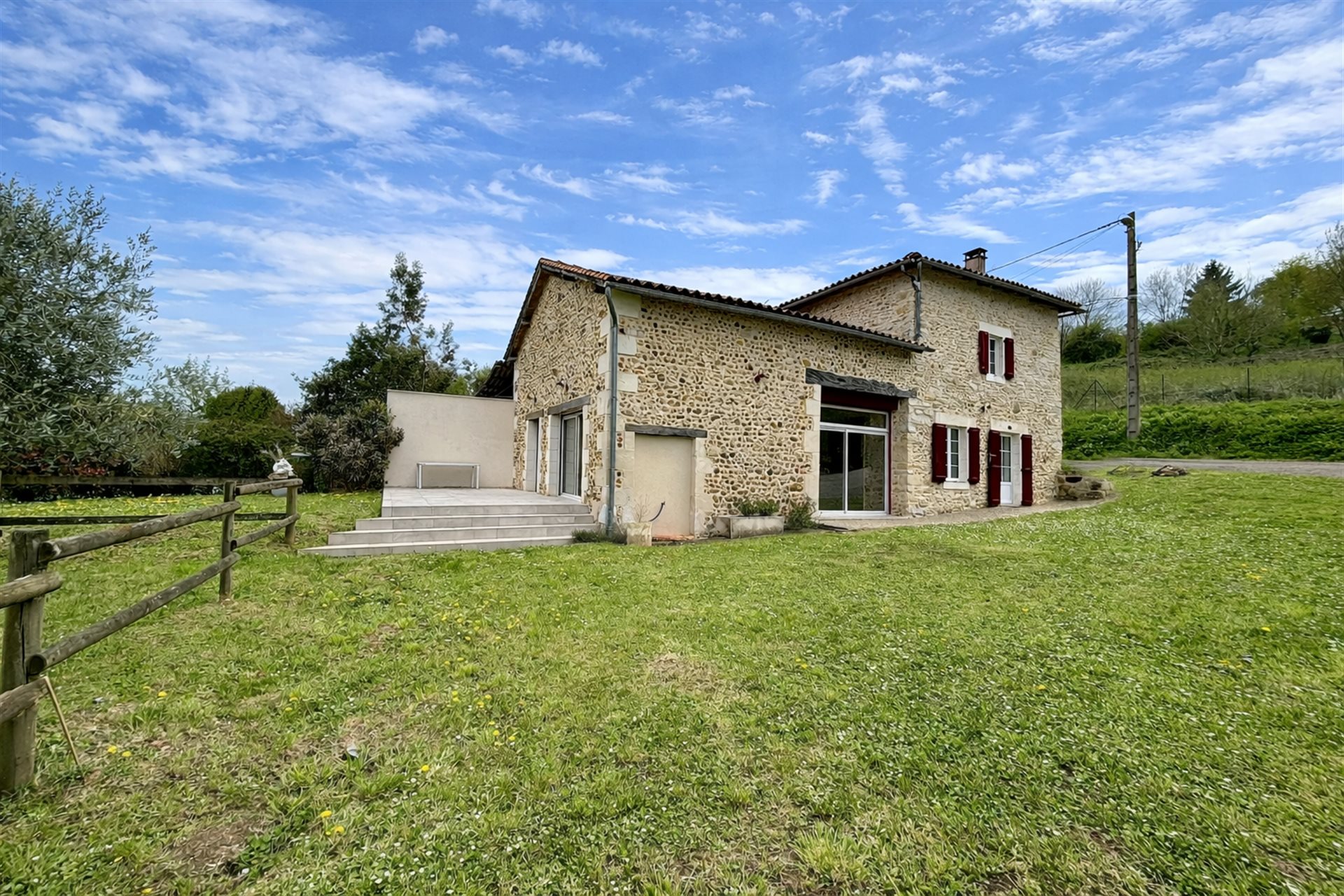 Maison à vendre, 135m², Vitrac-Saint-Vincent
