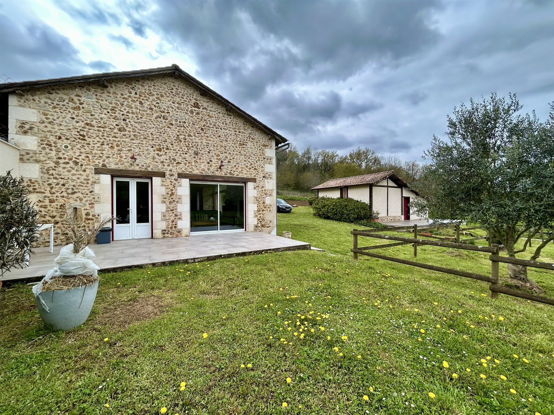 Maison à vendre, 135m², Vitrac-Saint-Vincent
