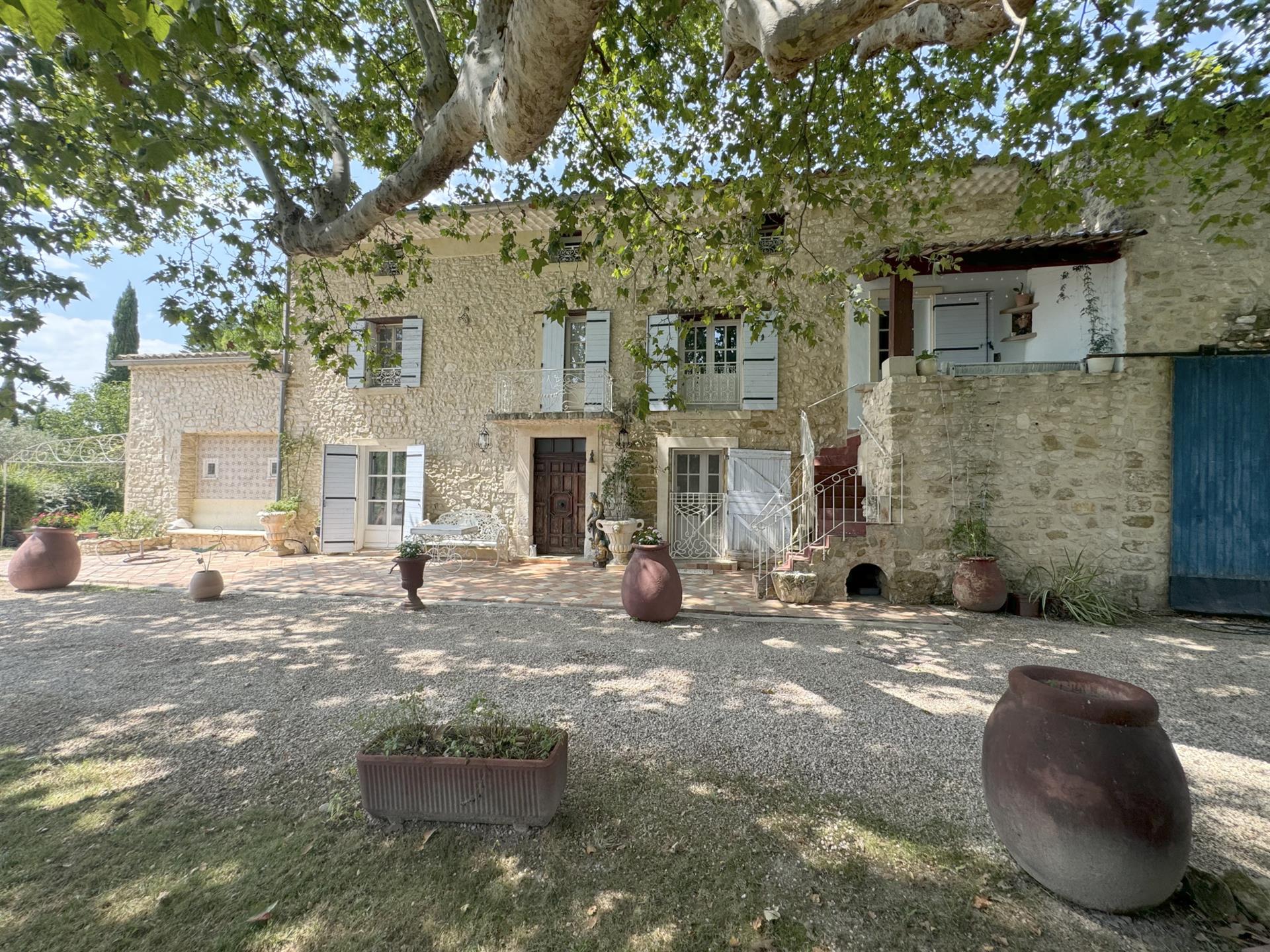 Maison à vendre, 312m², Pernes-les-Fontaines