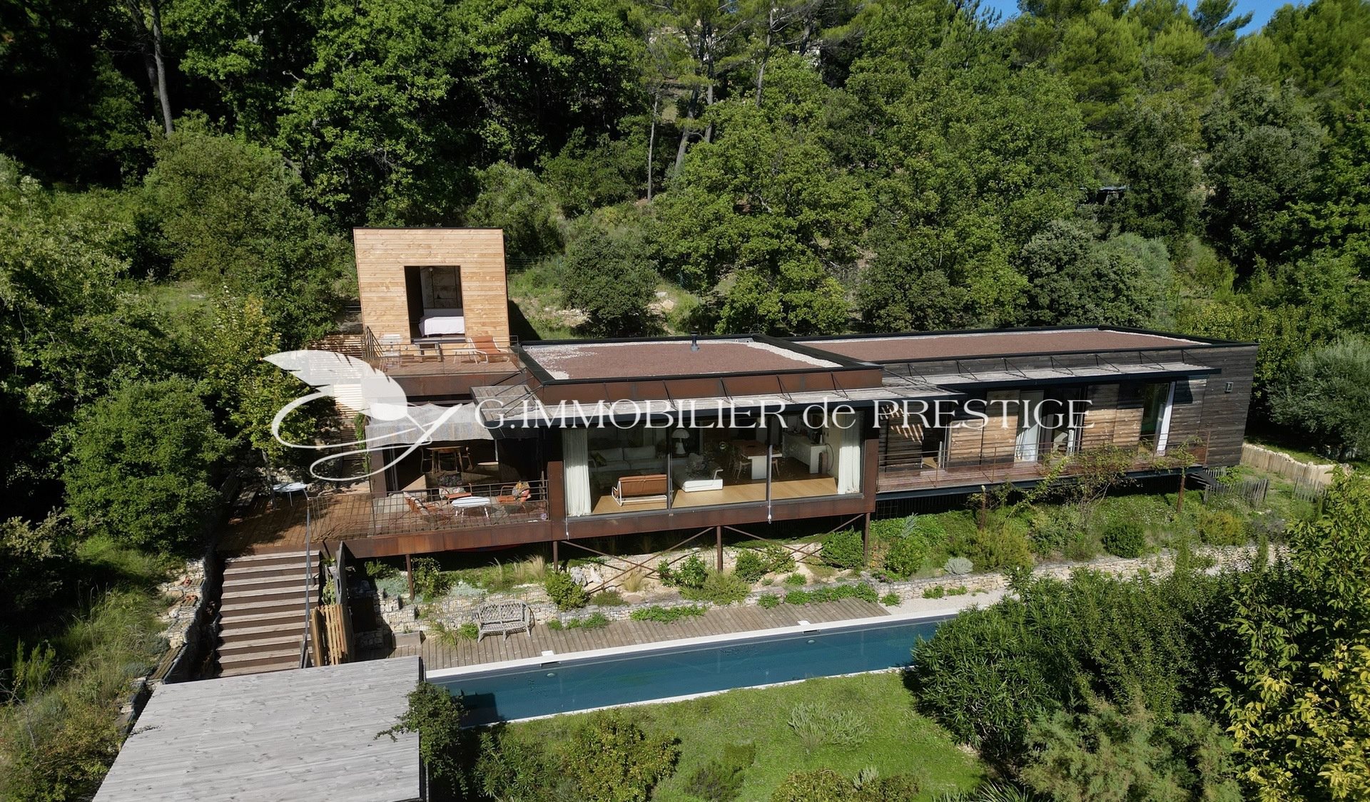 Maison à vendre, 200m², Malemort-du-Comtat