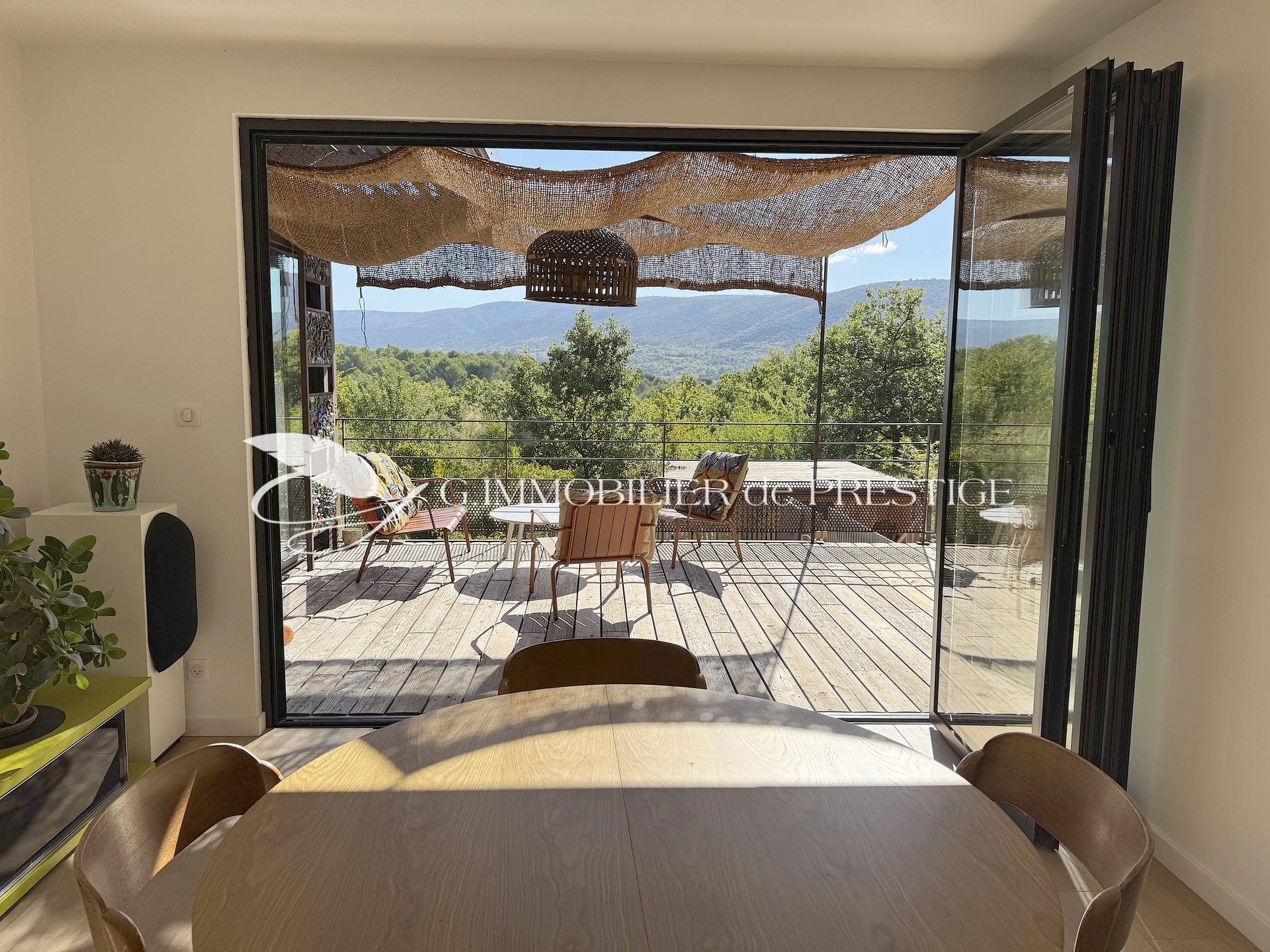 Maison à vendre, 200m², Malemort-du-Comtat