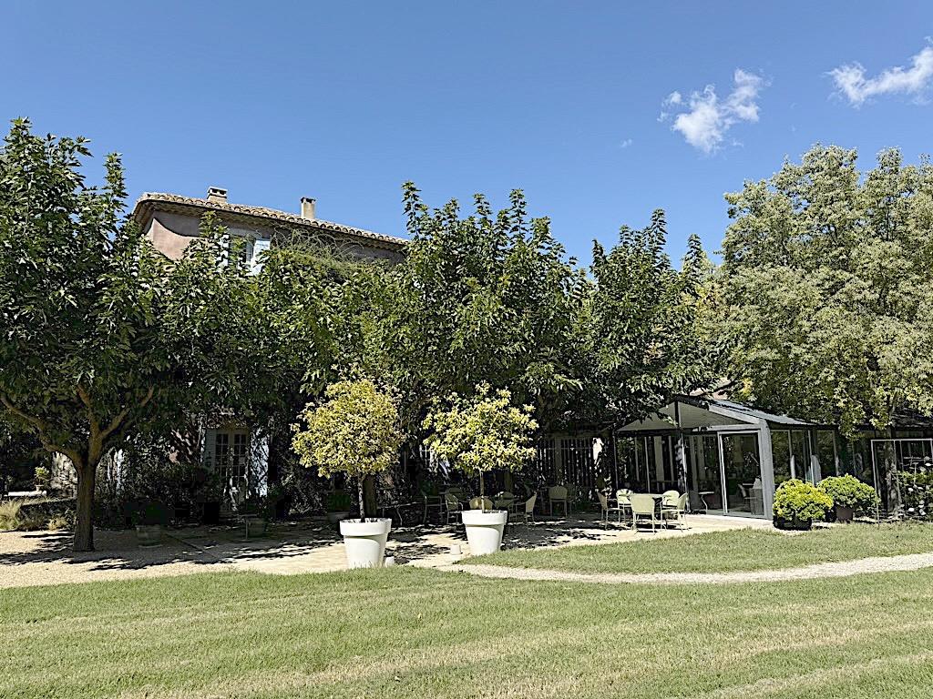 Maison à vendre, 1300m², L'Isle-sur-la-Sorgue