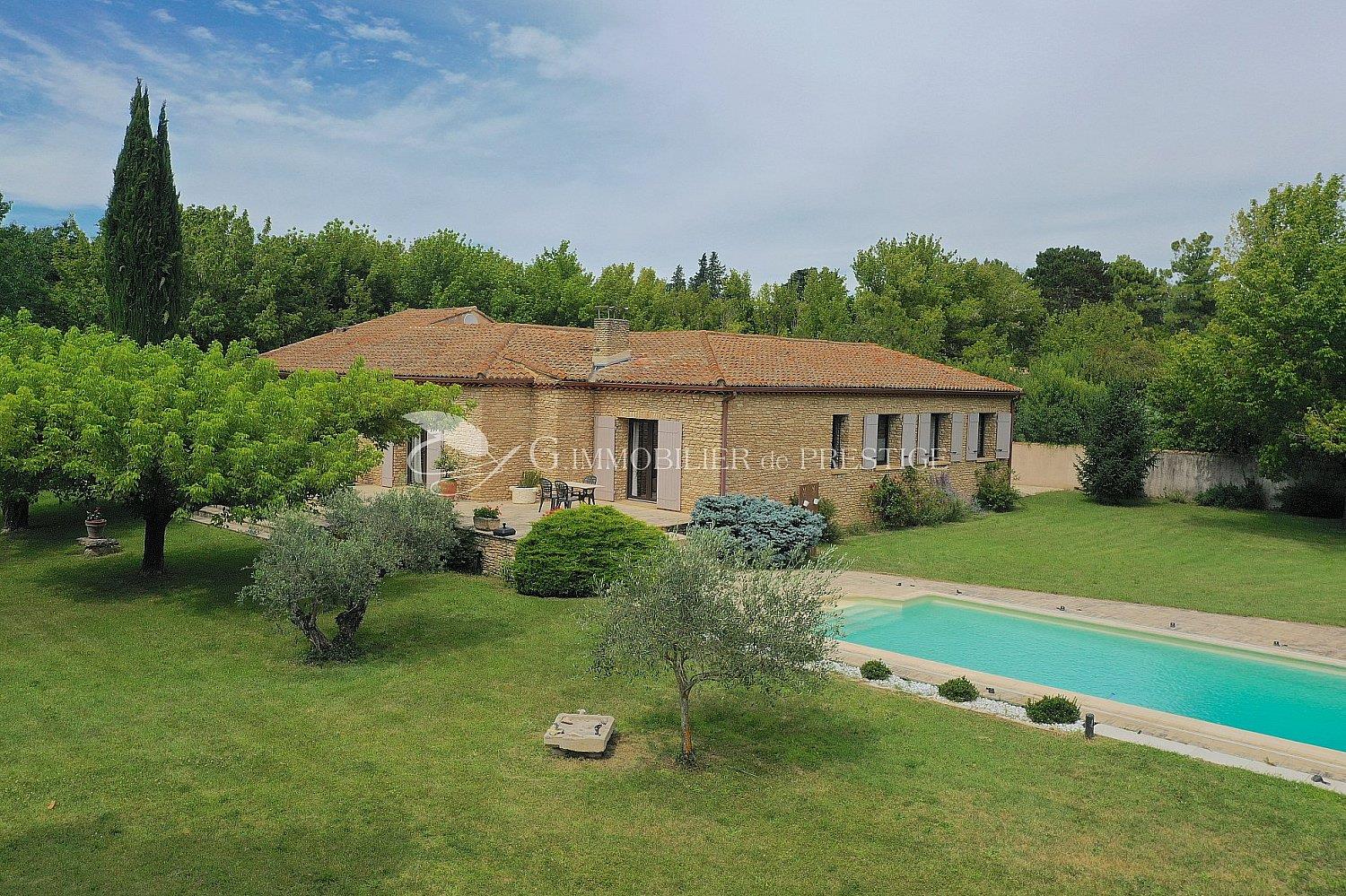 Maison à vendre, 230m², Carpentras