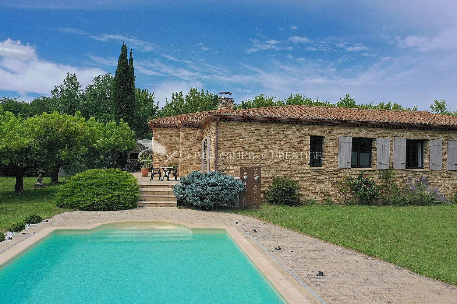 Maison à vendre, 230m², Carpentras