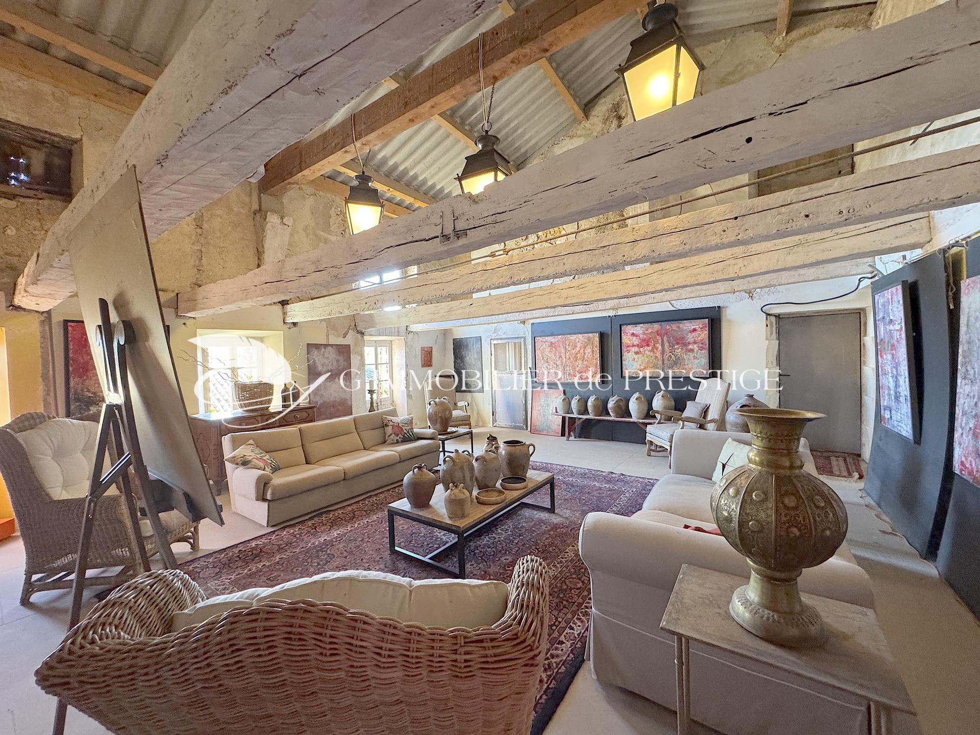 Maison à vendre, 300m², Revest-du-Bion