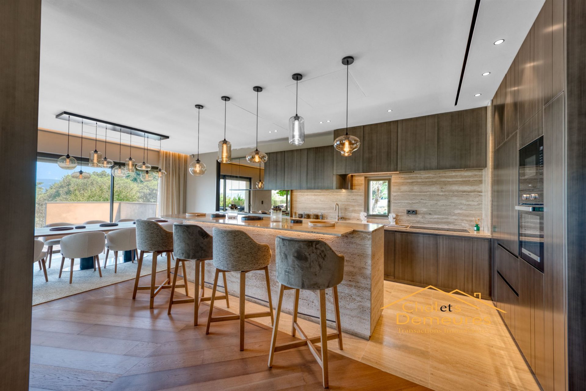 Maison à vendre, 565m², Mouans-Sartoux