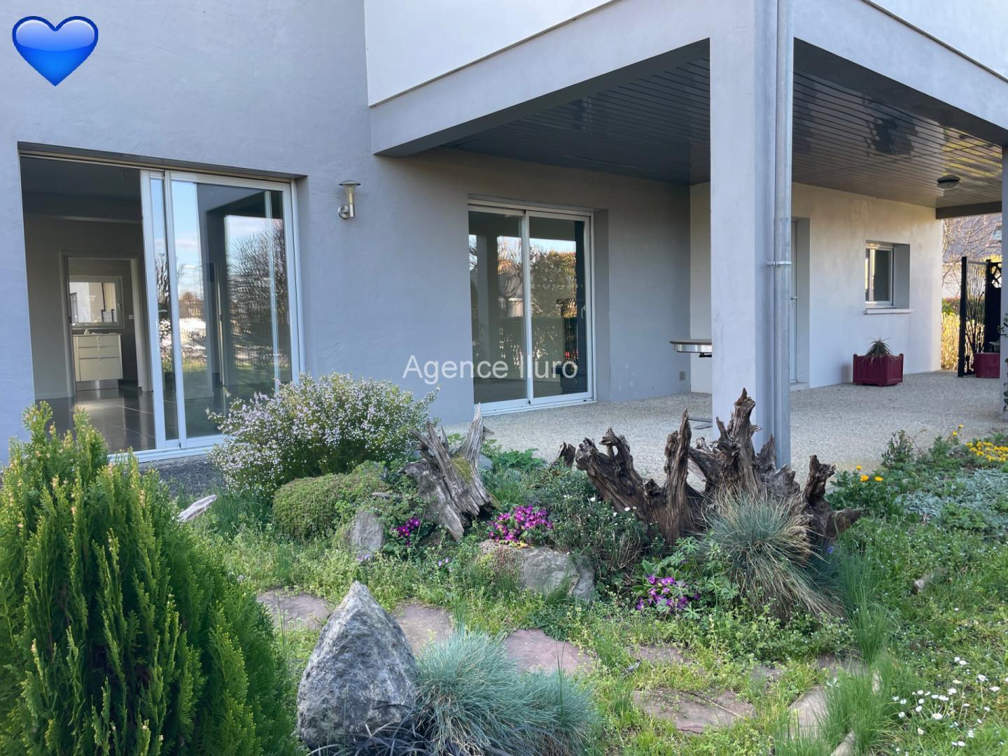 Maison à vendre, 196m², Oloron-Sainte-Marie