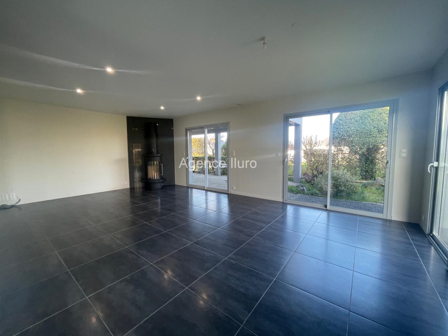 Maison à vendre, 196m², Oloron-Sainte-Marie