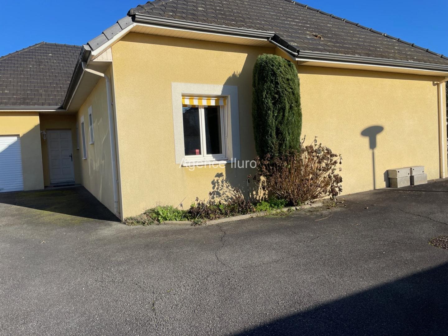 Maison à vendre, 134m², Oloron-Sainte-Marie