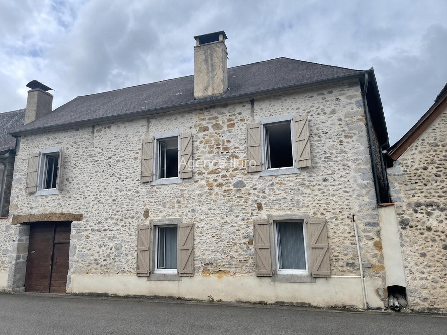 Maison à vendre, 164m², Oloron-Sainte-Marie