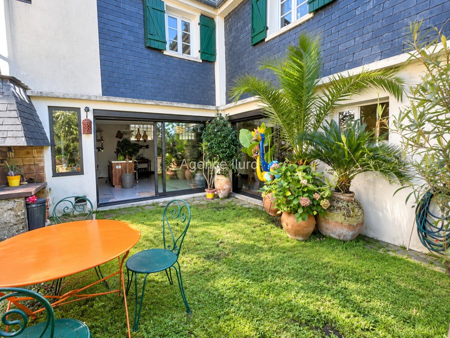 Maison à vendre, 197m², Oloron-Sainte-Marie