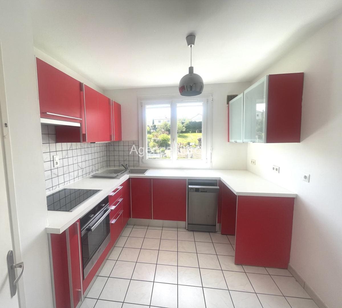 Appartement à vendre, 83m², Oloron-Sainte-Marie