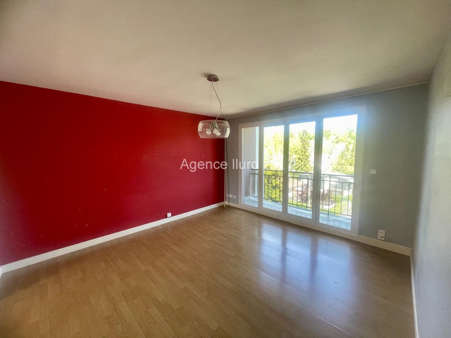 Appartement à vendre, 83m², Oloron-Sainte-Marie