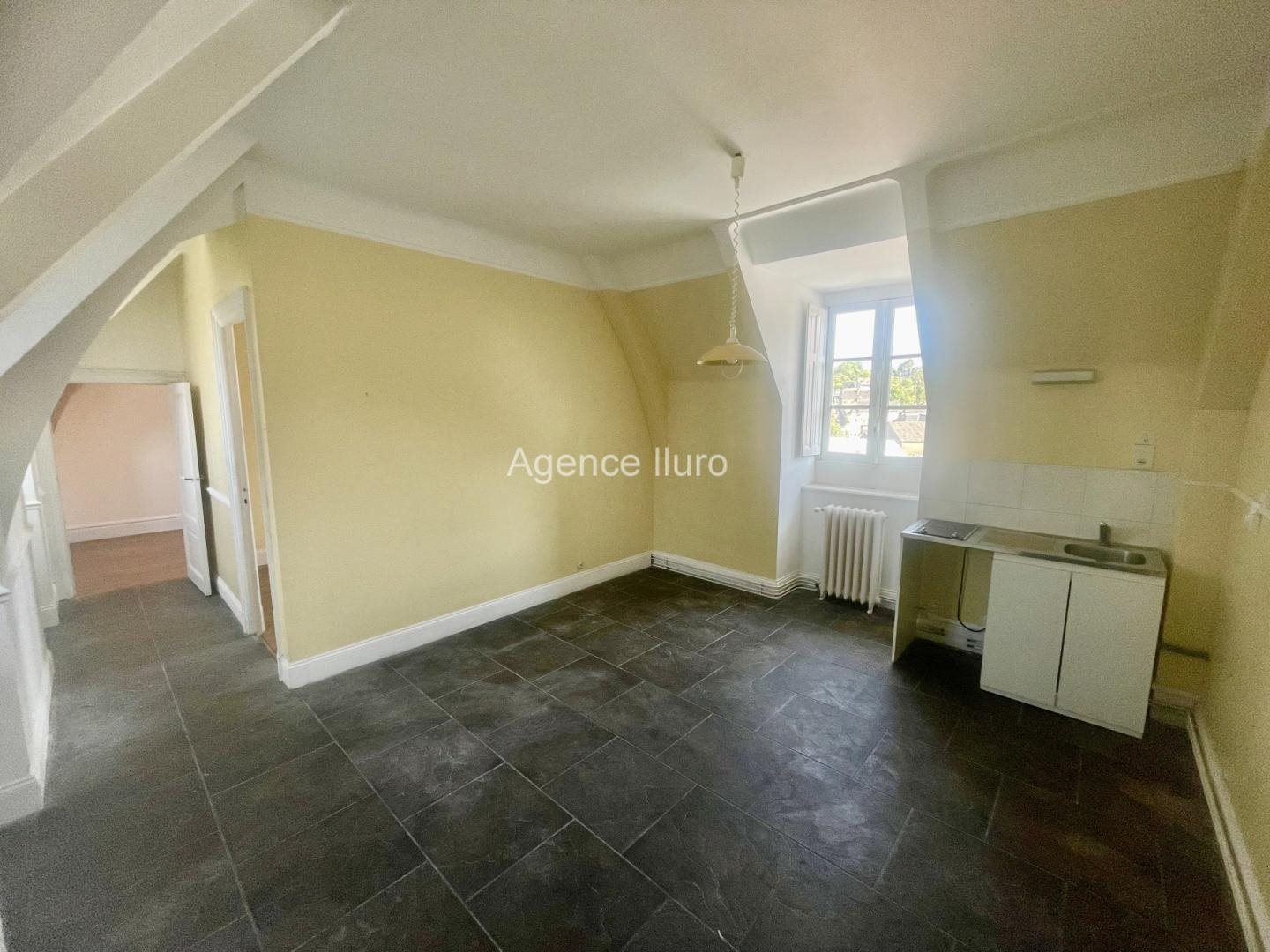 Appartement à vendre, 51m², Oloron-Sainte-Marie