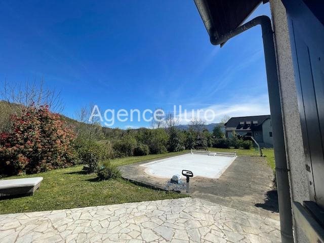 Maison à vendre, 213m², Oloron-Sainte-Marie