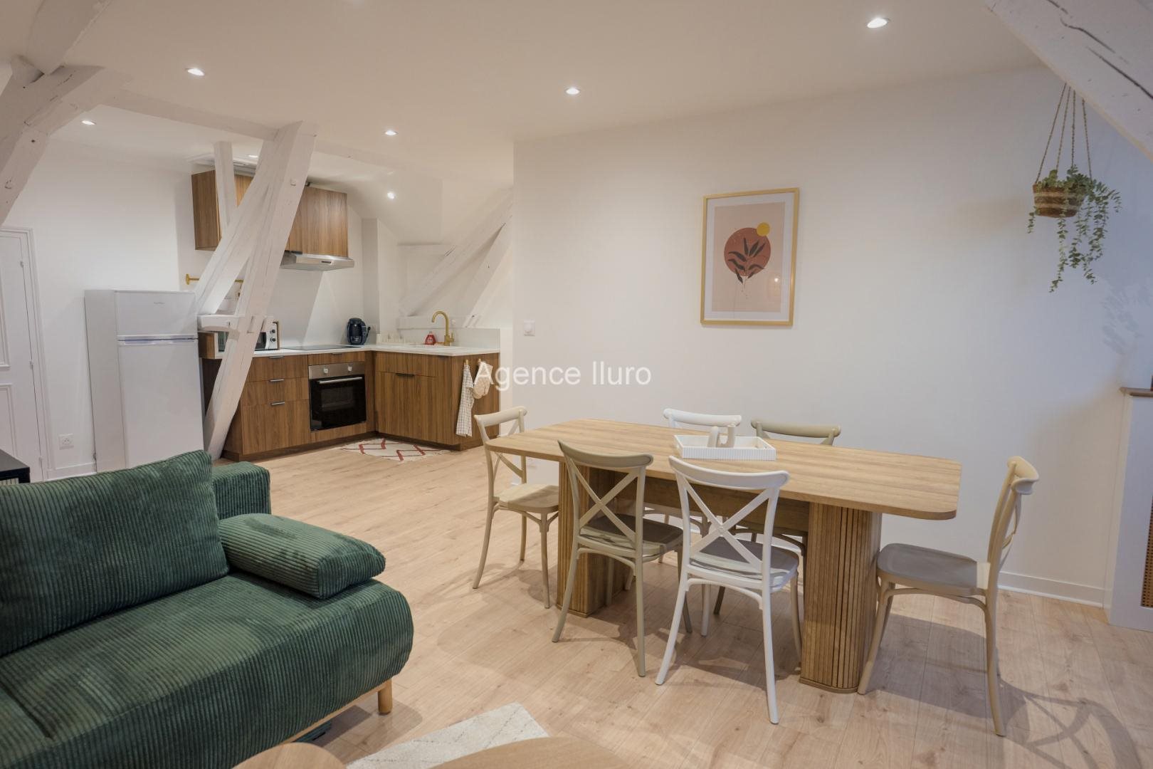 Maison à vendre, 293m², Oloron-Sainte-Marie