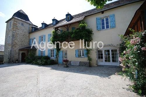 Maison à vendre, 372m², Oloron-Sainte-Marie
