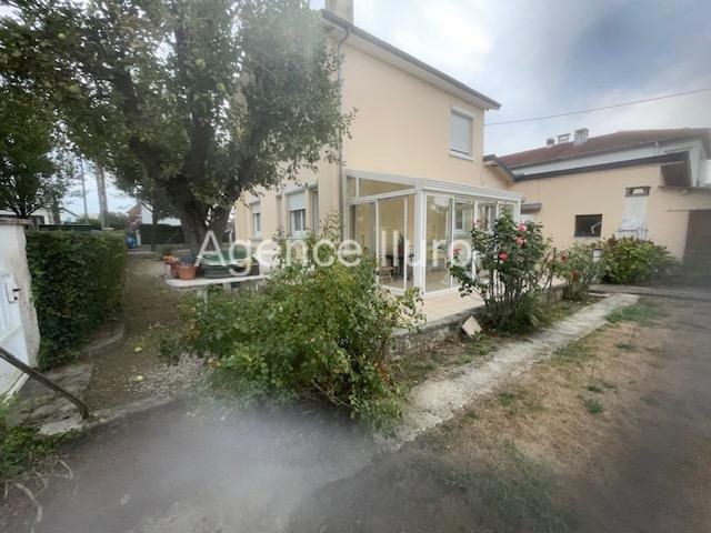 Maison à vendre, 103m², Oloron-Sainte-Marie