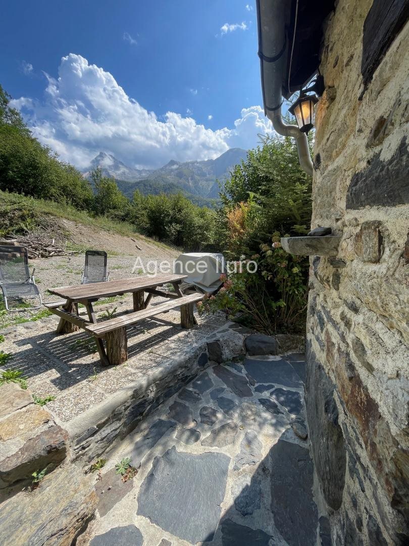 Maison à vendre, 85m², Eaux-Bonnes