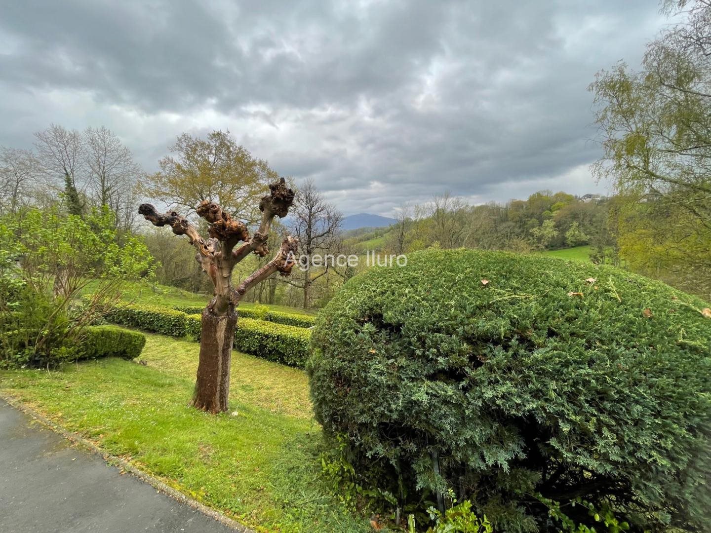 Maison à vendre, 150m², Oloron-Sainte-Marie