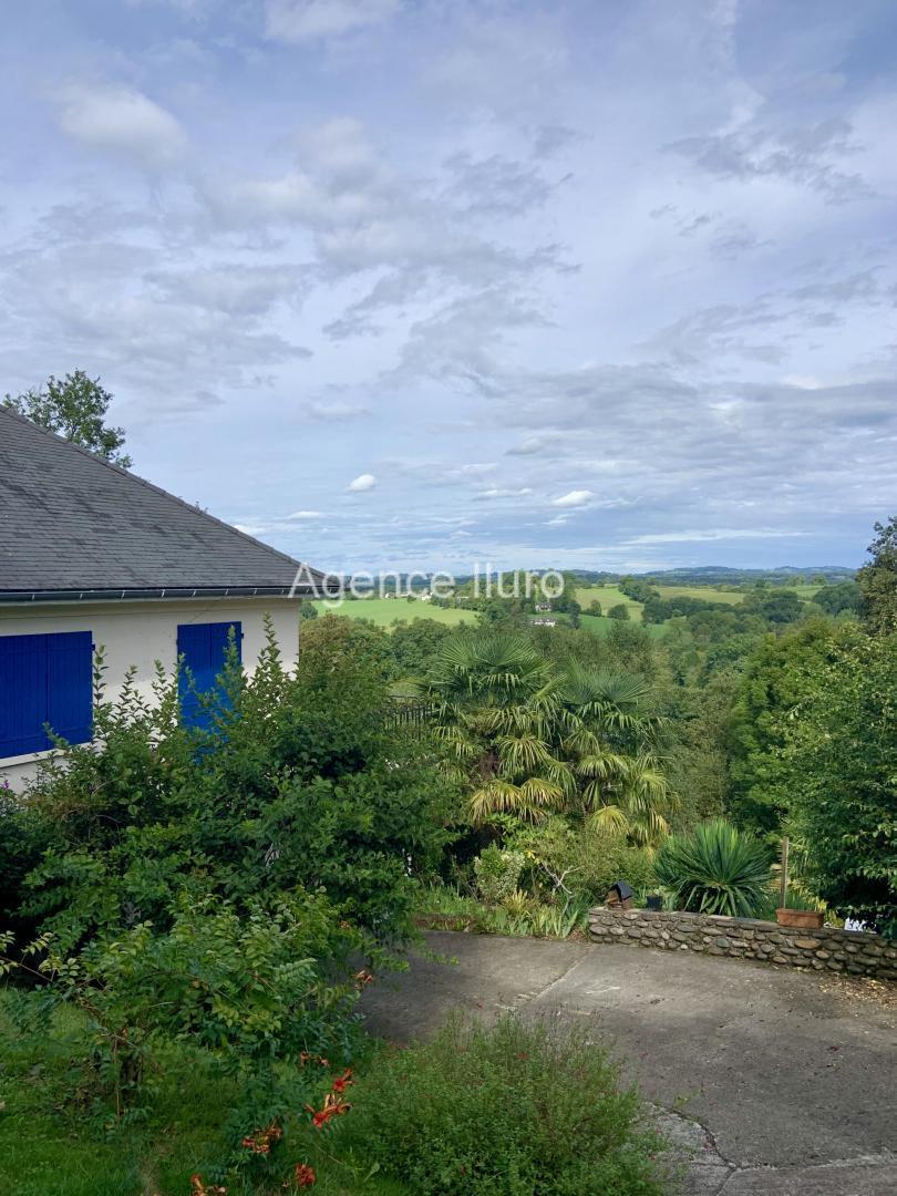 Maison à vendre, 79m², Eysus