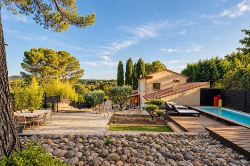 Maison 6 pièces 200 m² · à Aix-en-Provence · 200 m² · 1 400 000 €