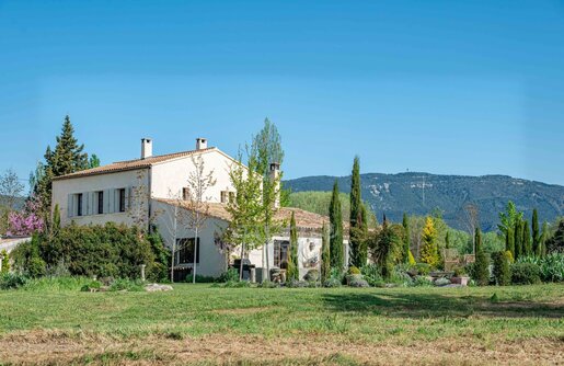 Maison 7 pièces 210 m² · à Lourmarin · 210 m² · 1 680 000 €