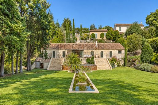 Maison 4 pièces 180 m² · à Aix-en-Provence · 180 m² · 1 680 000 €