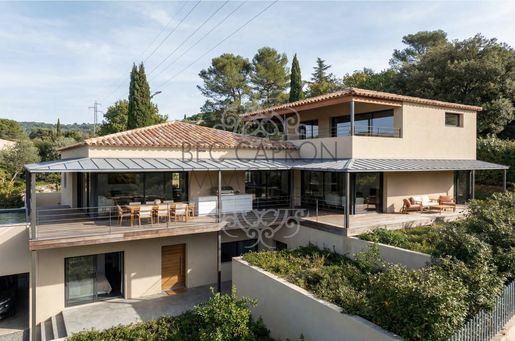 Terrain 205 m² · à Aix-en-Provence · 205 m² · 945 000 €