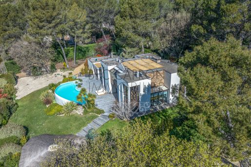 Maison 6 pièces 300 m² · à Éguilles · 300 m² · 2 340 000 €