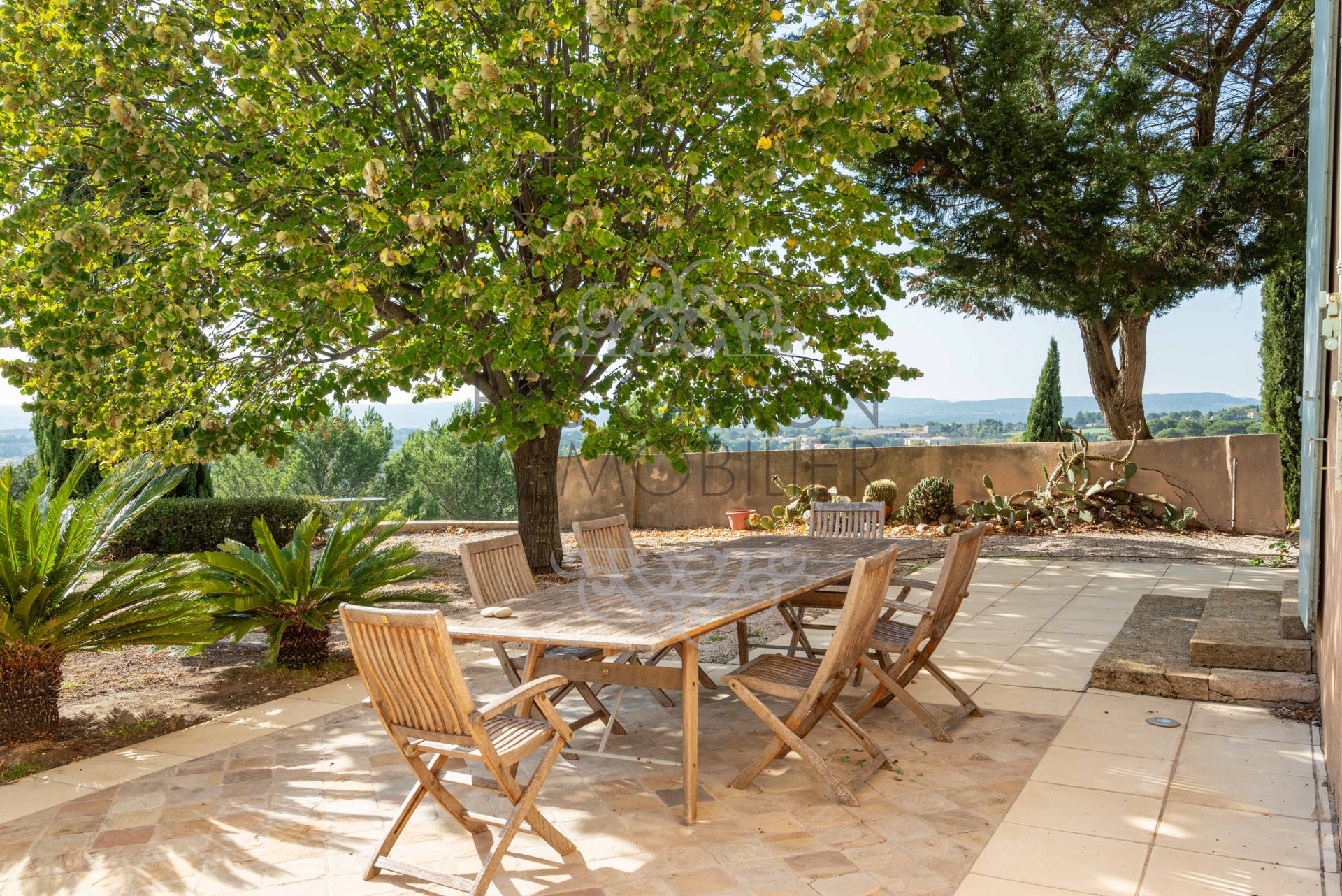 Maison – Aix-en-Provence - Plus