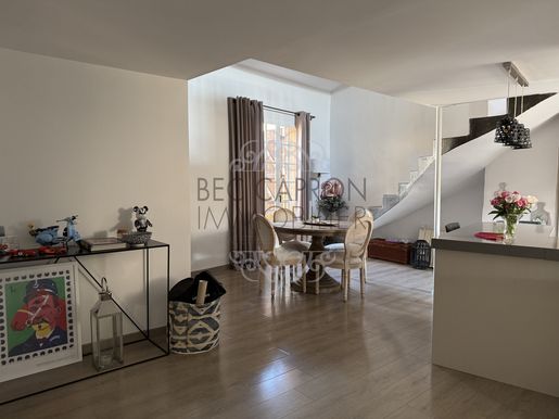 Appartement 5 pièces 102 m² · à Aix-en-Provence · 102 m² · 595 000 €