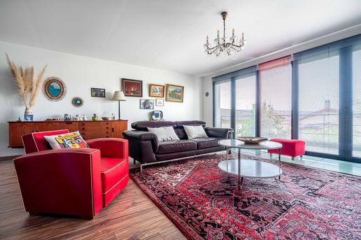 Maison 6 pièces 165 m² · à Bourgoin-Jallieu · 165 m² · 365 000 €