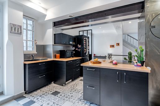 Maison 10 pièces 320 m² · à Saint-Jean-de-Bournay · 320 m² · 599 000 €