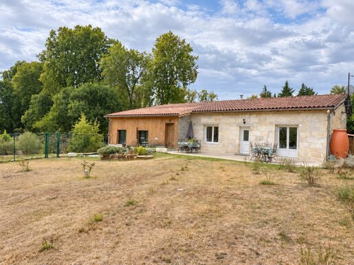 Maison 4 pièces 129 m² · à Castillon-la-Bataille · 129 m² · 235 000 €