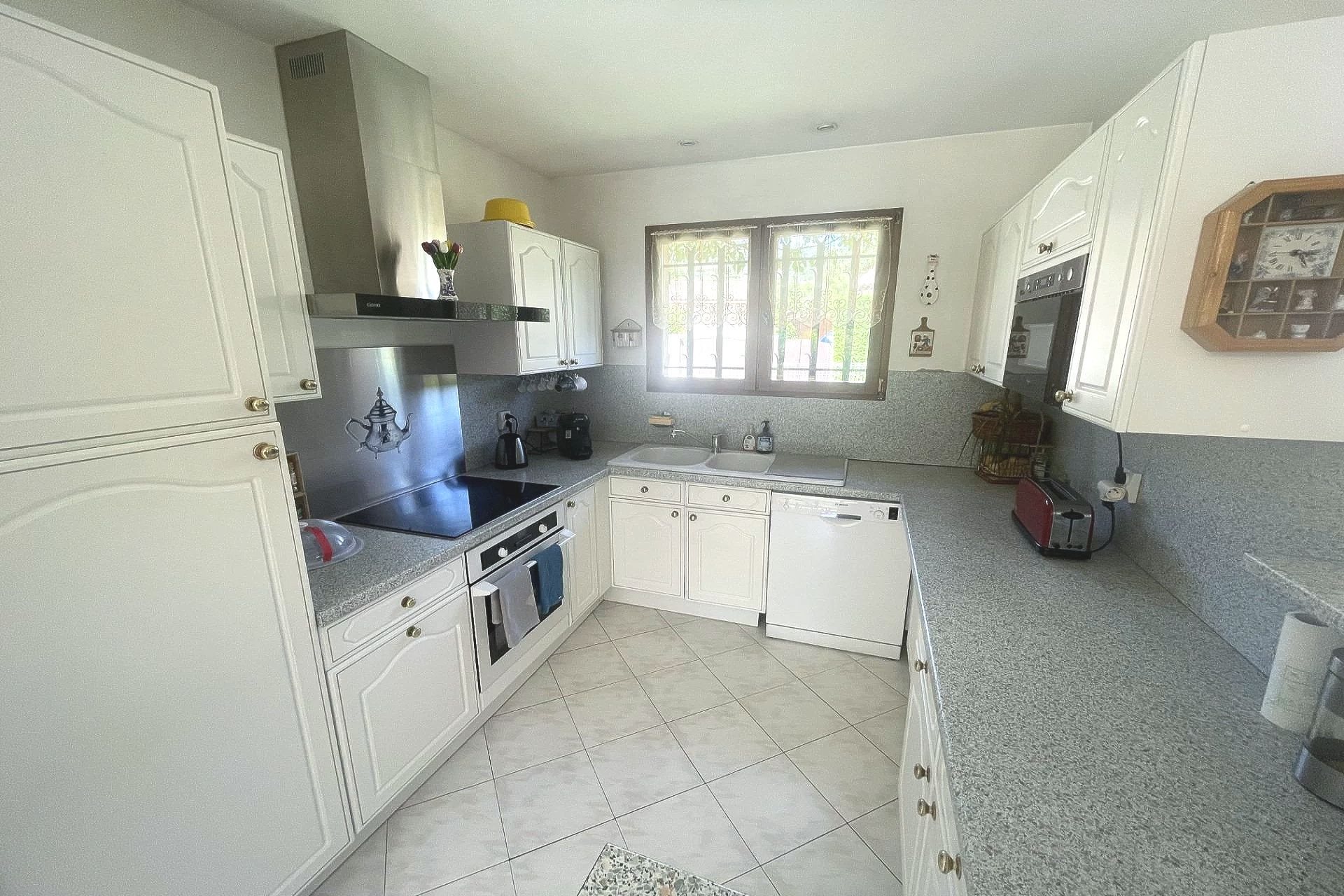 Maison à vendre, 140m², Peymeinade