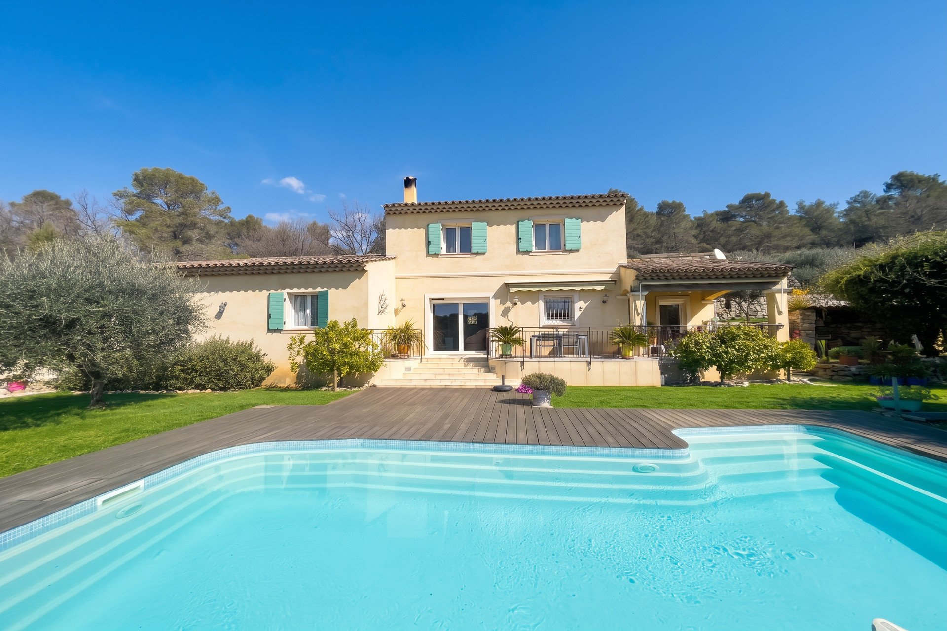 Maison à vendre, 161m², Saint-Cézaire-sur-Siagne