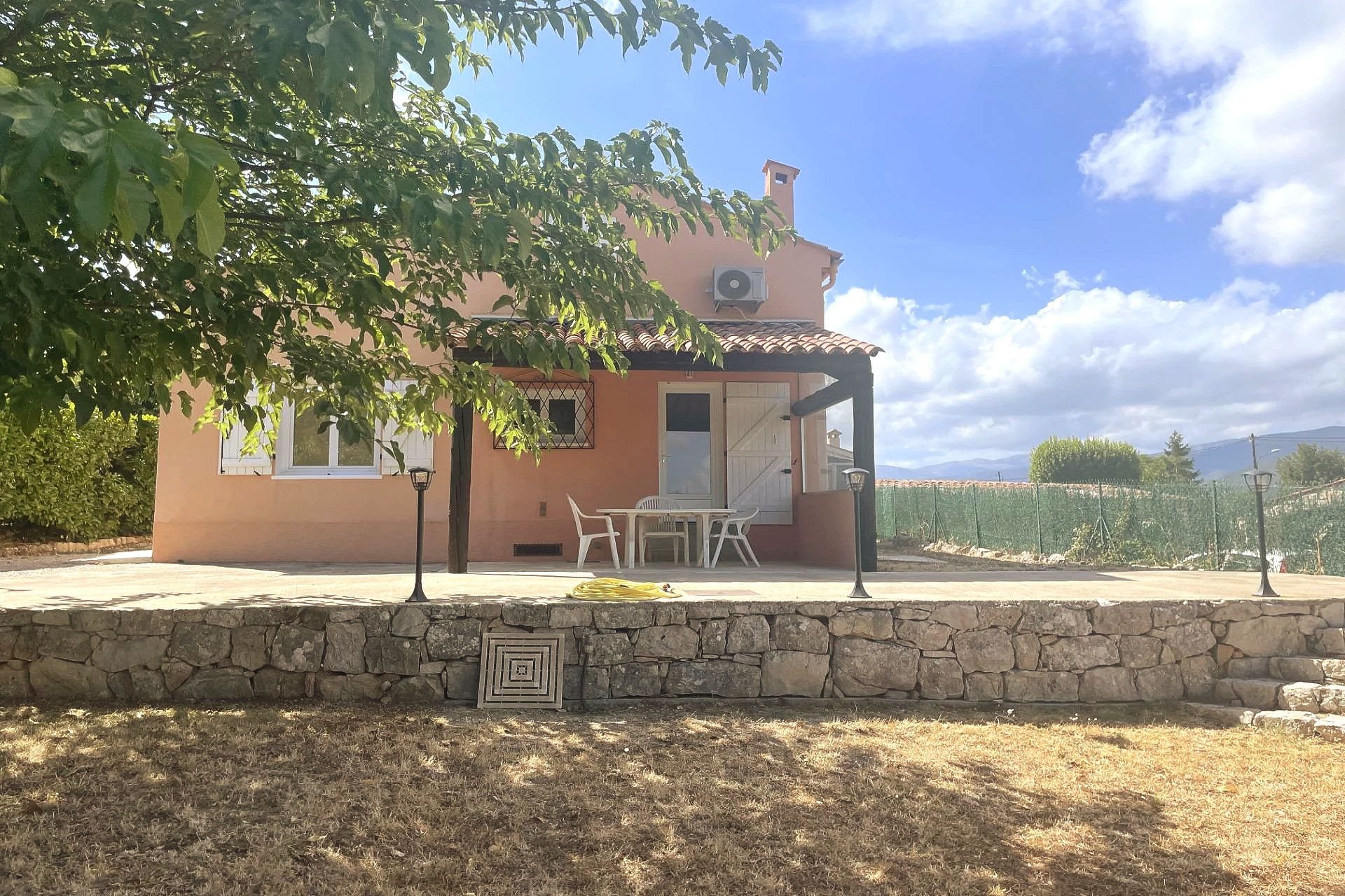 Maison à vendre, 162m², Saint-Cézaire-sur-Siagne