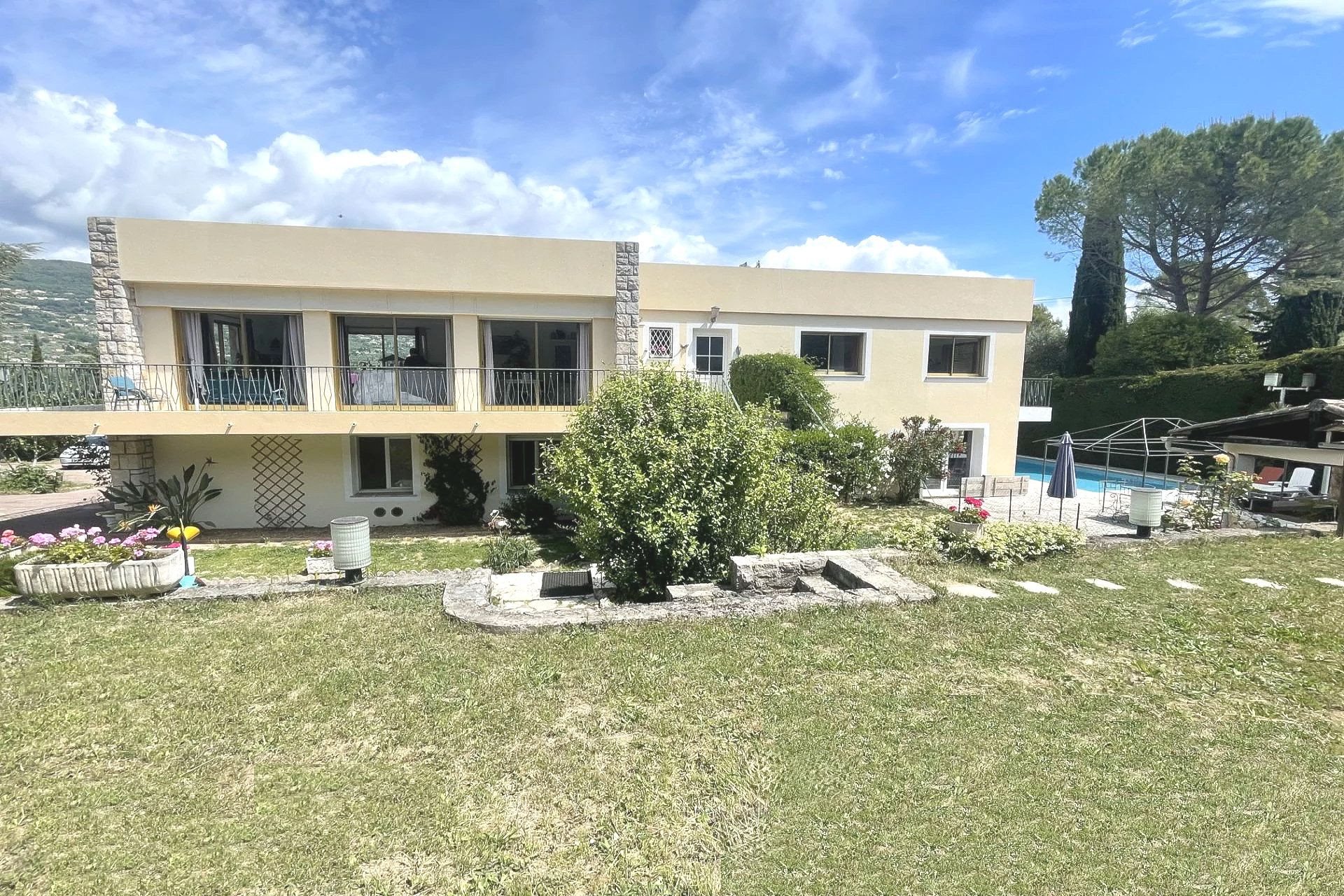 Maison à vendre, 255m², Peymeinade