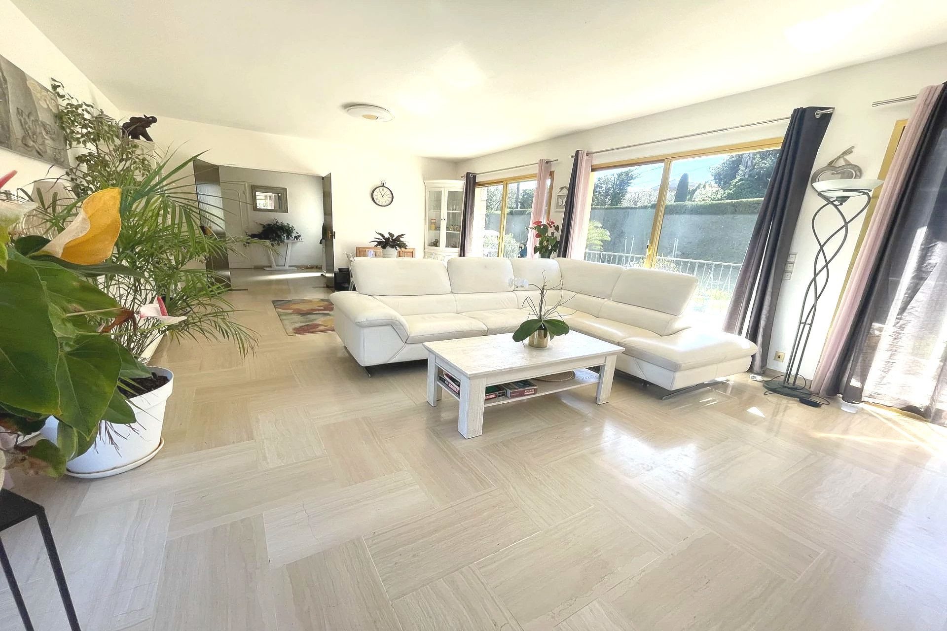 Maison à vendre, 255m², Peymeinade