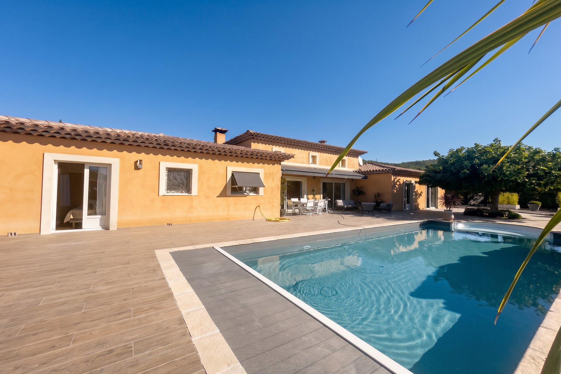 Maison à vendre, 203m², Saint-Cézaire-sur-Siagne